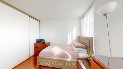 Photo 11 at 712 - 330 McCowan Road, Eglinton East, Toronto