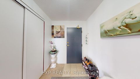 Photo 12 at 712 - 330 McCowan Road, Eglinton East, Toronto