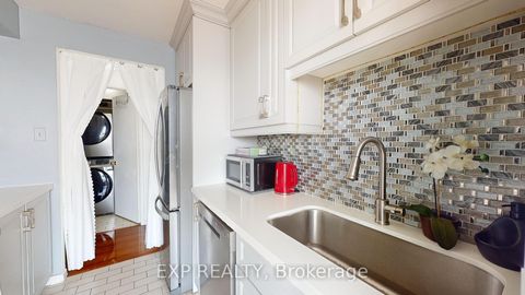 Photo 20 at 712 - 330 McCowan Road, Eglinton East, Toronto