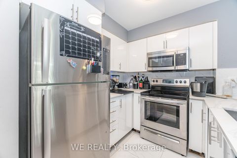 Photo 3 at 519 - 231 Fort York Boulevard, Niagara, Toronto