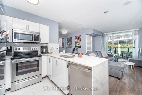 Photo 4 at 519 - 231 Fort York Boulevard, Niagara, Toronto