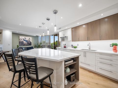 Photo 20 at 311 - 20 Guildwood Parkway, Guildwood, Toronto