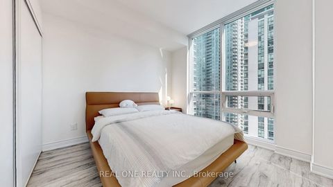 Photo 15 at 1708 - 33 Bay Street, Waterfront Communities C1, Toronto