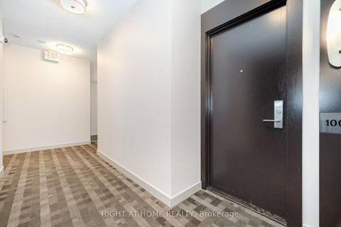 Photo 4 at 1002 - 70 Absolute Avenue, City Centre, Mississauga