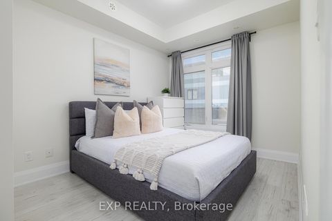Photo 8 at 1 - 630 Rogers Road, Eglinton West, Toronto