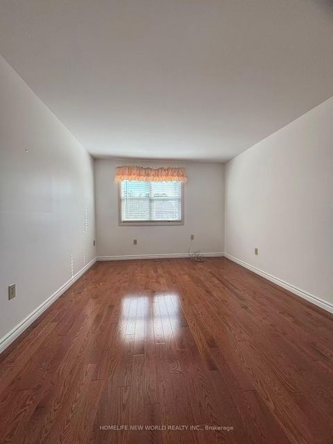 Photo 12 at 37 Mossbrook Crescent, Steeles, Toronto