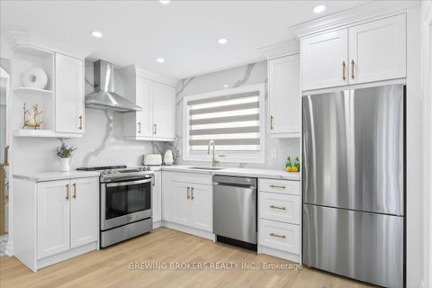 Photo 17 at 261 Nelson Crescent, Stroud, Innisfil Photo 17 at 261 Nelson Crescent, Stroud, Innisfil