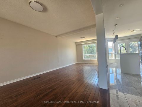 Photo 2 at 796 Bennett Crescent, Pinecrest, Oshawa