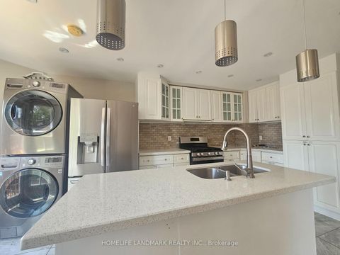 Photo 6 at 796 Bennett Crescent, Pinecrest, Oshawa