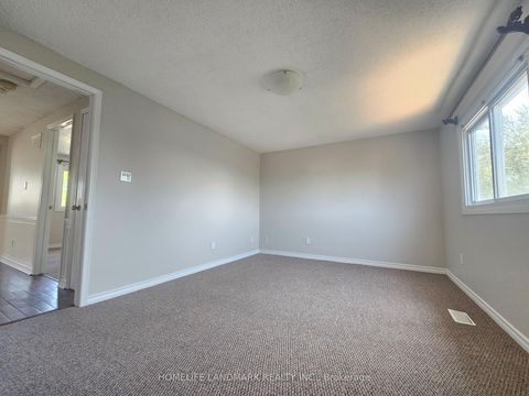 Photo 17 at 796 Bennett Crescent, Pinecrest, Oshawa