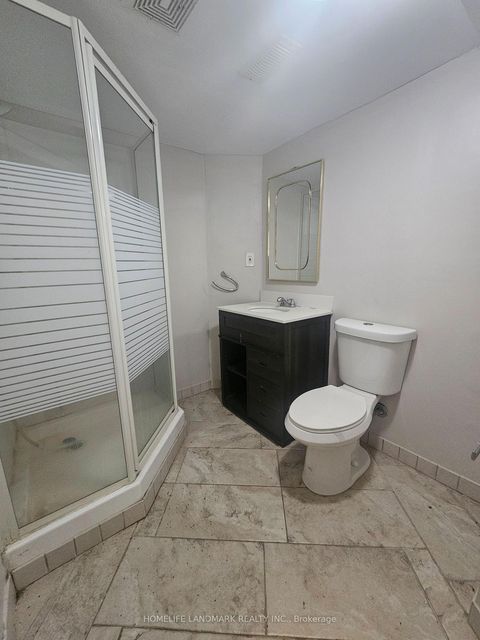 Photo 27 at 796 Bennett Crescent, Pinecrest, Oshawa