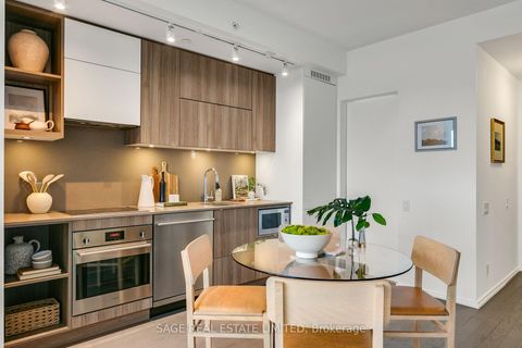Photo 2 at 2504 - 125 Peter Street, Waterfront Communities C1, Toronto