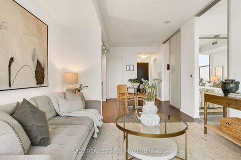 Photo 8 at 2504 - 125 Peter Street, Waterfront Communities C1, Toronto