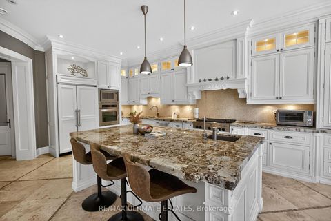 Photo 13 at 58 Spruce Avenue, South Richvale, Richmond Hill