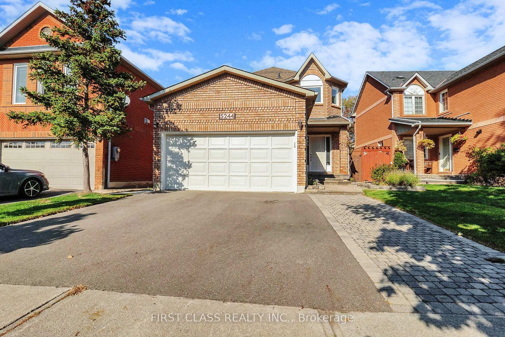 5244 Floral Hill Crescent, East Credit, Mississauga 