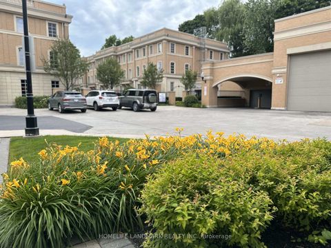 Photo 13 at 65 Hargrave Lane, York Mills, Toronto