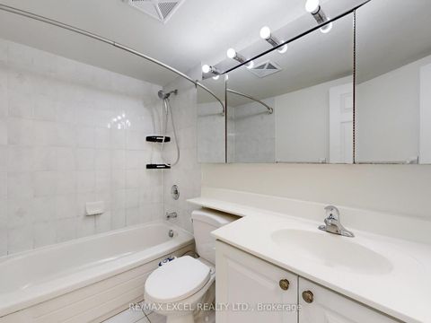 Photo 11 at 707 - 29 Pemberton Avenue, Newtonbrook East, Toronto
