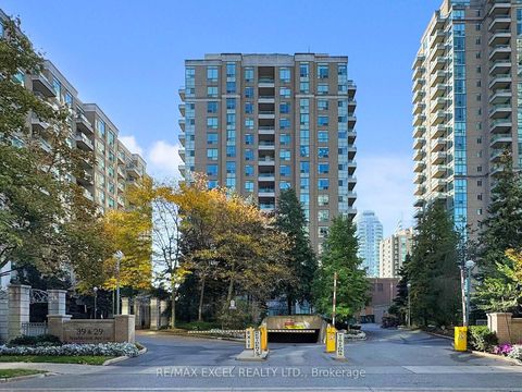 Photo 16 at 707 - 29 Pemberton Avenue, Newtonbrook East, Toronto