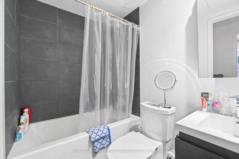 Photo 24 at 721 - 1030 King Street W, Niagara, Toronto