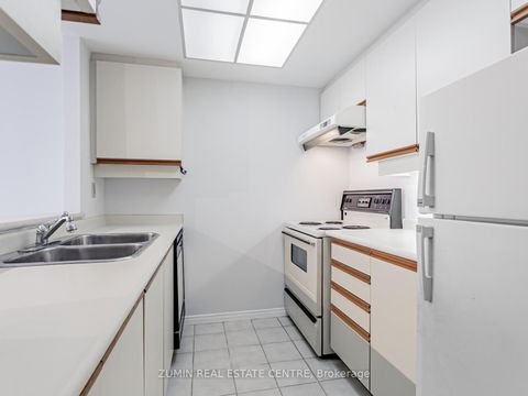 Photo 14 at 3312 - 7 Concorde Place, Don Mills, Toronto