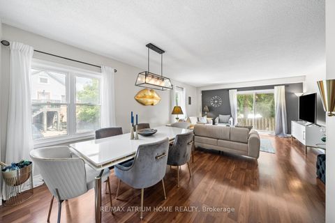 Photo 1 at 34 - 115 Main Street S, Central Newmarket, Newmarket