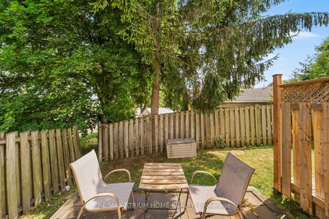 Photo 15 at 34 - 115 Main Street S, Central Newmarket, Newmarket