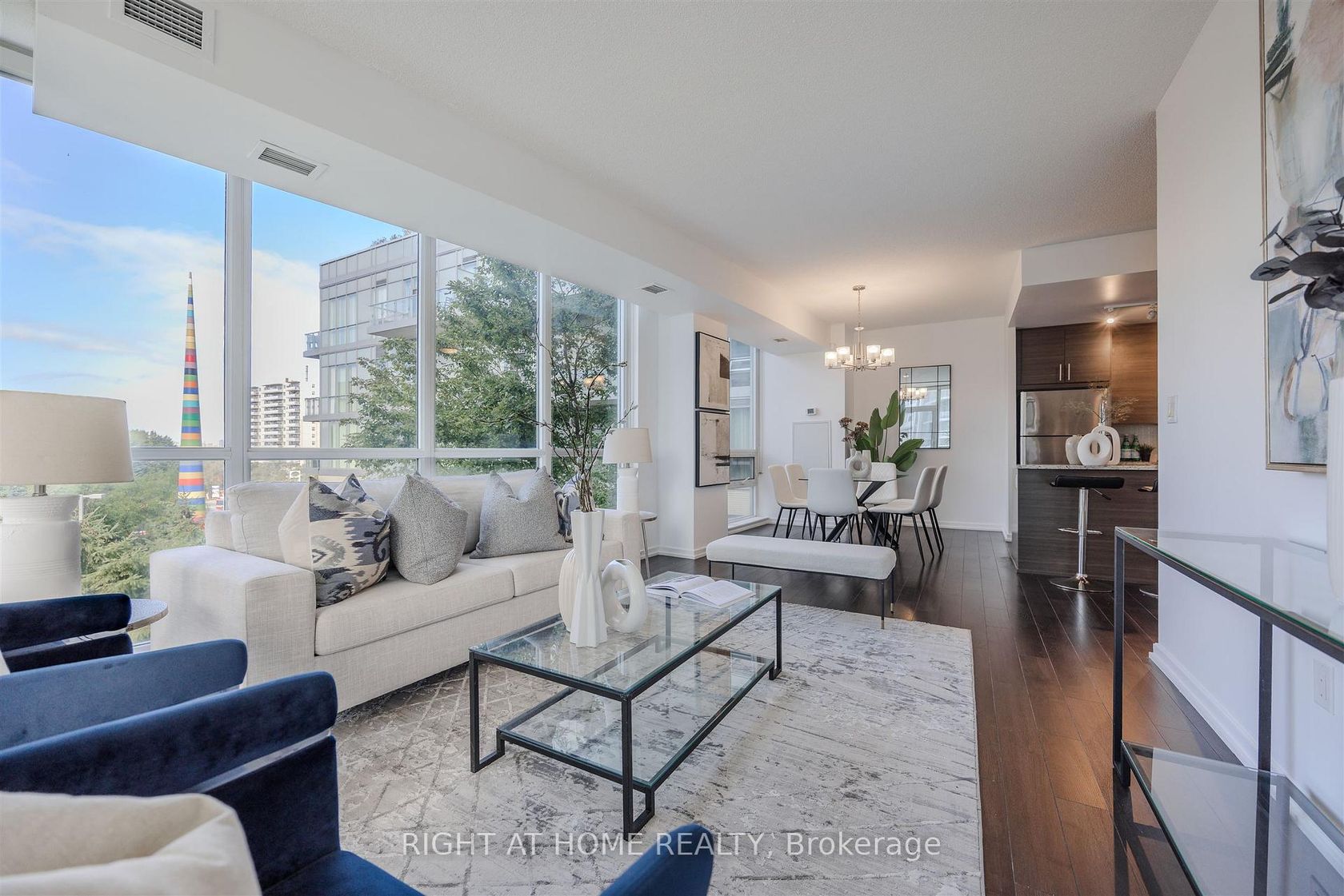 206 - 70 Forest Manor Road, Henry Farm, Toronto 