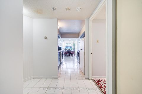 Photo 4 at 703 - 4725 Sheppard Avenue E, Malvern West, Toronto