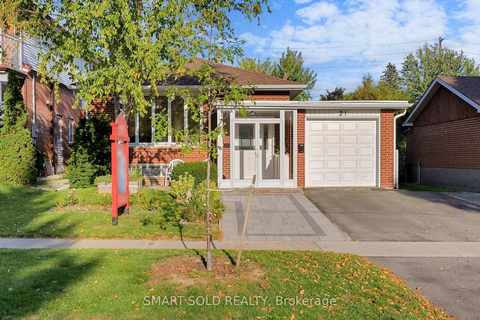 21 Sunmount Road, Sullivan, Toronto 