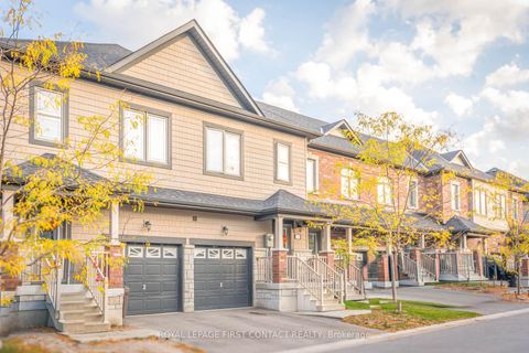 Photo 2 at 26 Deneb Street, Ardagh, Barrie