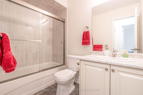 Photo 16 at 26 Deneb Street, Ardagh, Barrie