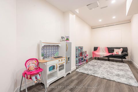 Photo 22 at 26 Deneb Street, Ardagh, Barrie