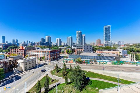 Photo 12 at 719 - 51 Trolley Crescent, Moss Park, Toronto