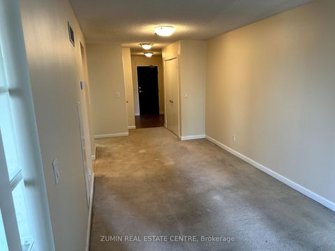 Photo 19 at 2116 - 8 Park Road, Moore Park, Toronto