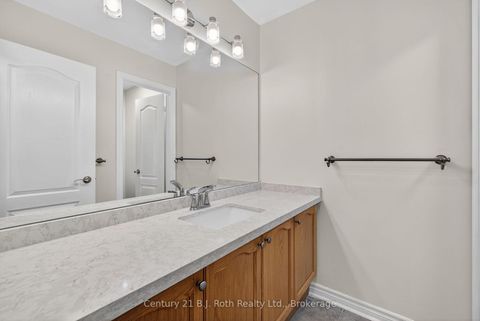 Photo 19 at 94 Destino Crescent, Vellore Village, Vaughan Photo 19 at 94 Destino Crescent, Vellore Village, Vaughan