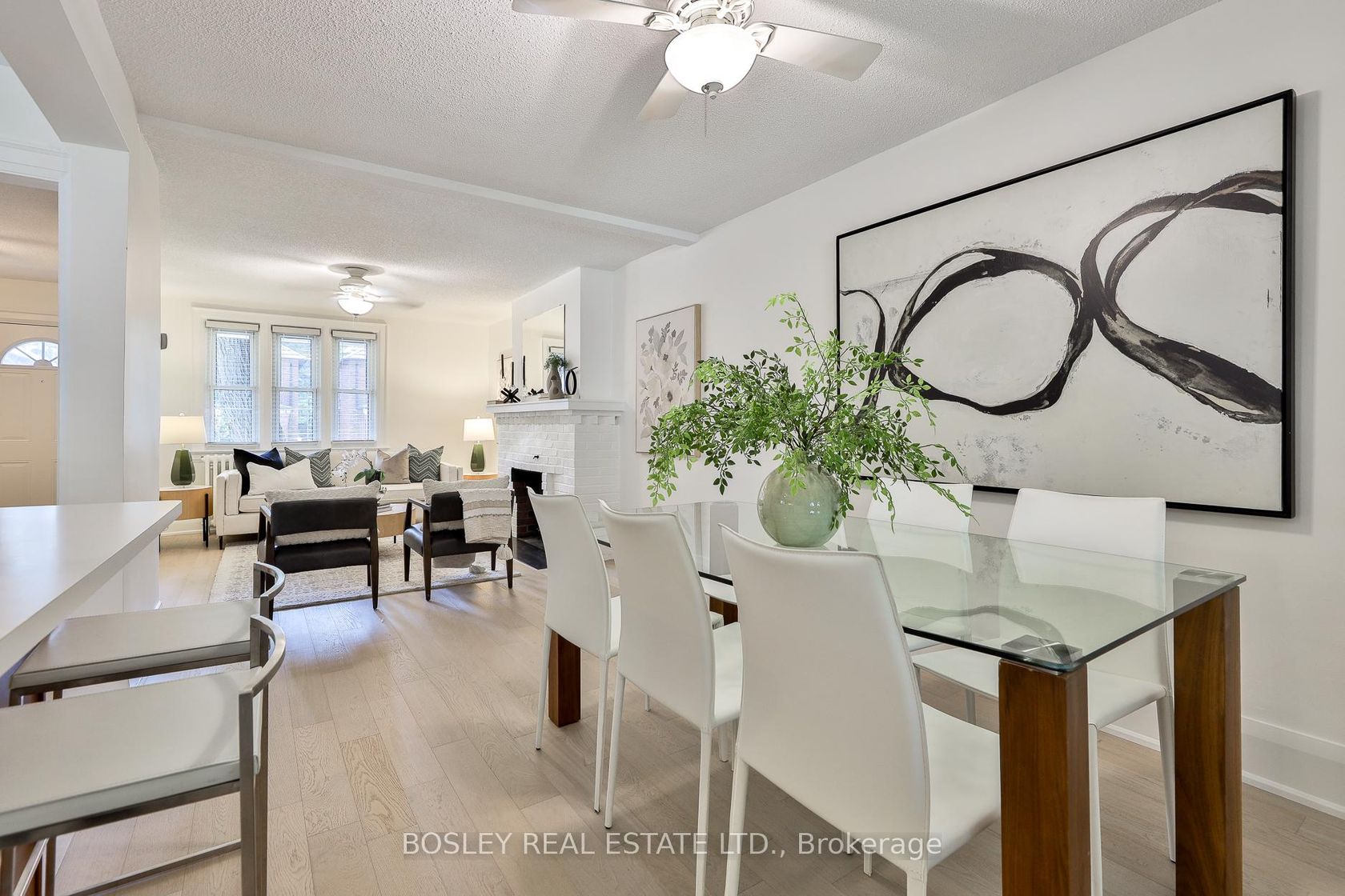 Photo 9 at 682 Hillsdale Avenue E, Mount Pleasant East, Toronto Photo 9 at 682 Hillsdale Avenue E, Mount Pleasant East, Toronto