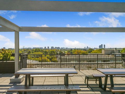 Photo 23 at 103 - 890 Sheppard Avenue W, Bathurst Manor, Toronto