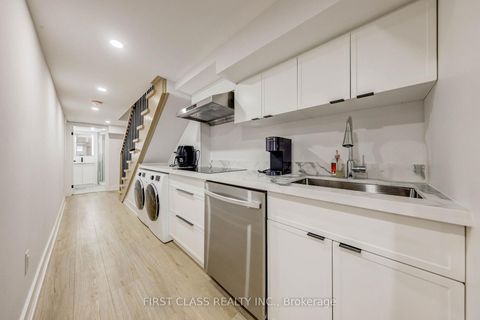 Photo 43 at 431 Roxton Road, Little Italy, Toronto
