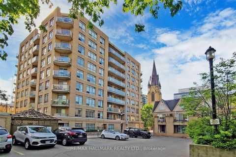 Photo 15 at 408 - 140 Bathurst Street, Waterfront Communities C1, Toronto