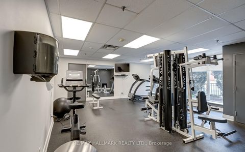 Photo 21 at 408 - 140 Bathurst Street, Waterfront Communities C1, Toronto