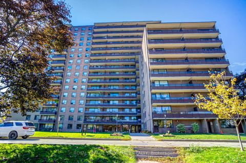 Photo 2 at 721 - 180 Markham Road, Scarborough Village, Toronto