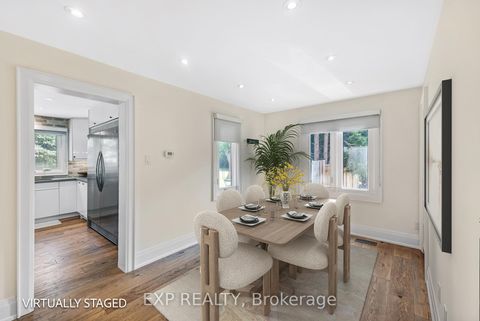 Photo 19 at 17 Chamberlain Court, Nobleton, King