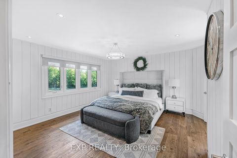 Photo 27 at 17 Chamberlain Court, Nobleton, King