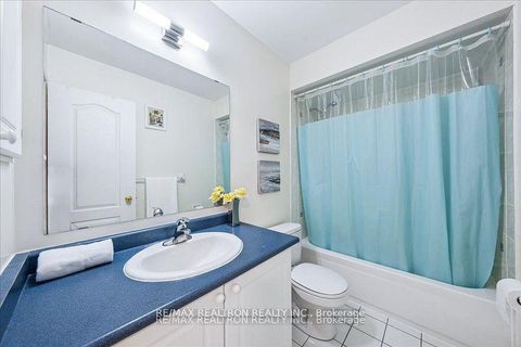 Photo 29 at 63 Carousel Crescent, Oak Ridges Lake Wilcox, Richmond Hill