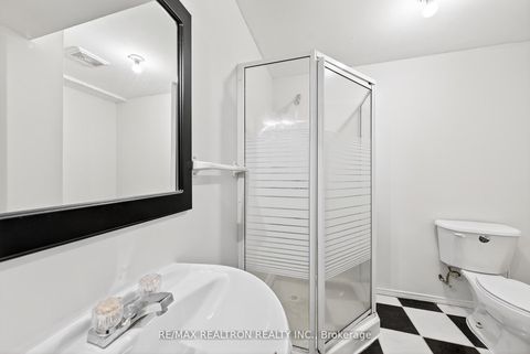 Photo 35 at 63 Carousel Crescent, Oak Ridges Lake Wilcox, Richmond Hill