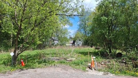 Photo 0 at  Fergus Avenue, Oak Ridges Lake Wilcox, Richmond Hill