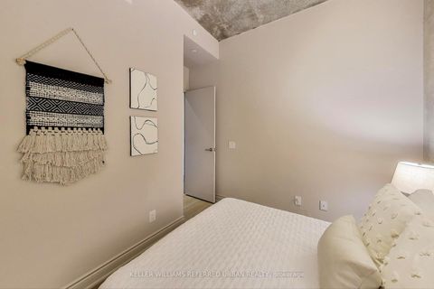 Photo 9 at 616 - 608 Richmond Street W, Waterfront Communities C1, Toronto