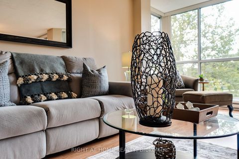 Photo 11 at 202 - 1071 Queens Avenue, CP College Park, Oakville