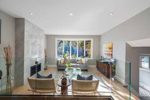 Photo 8 at 10 Lionel Heights Crescent, Donalda, Toronto