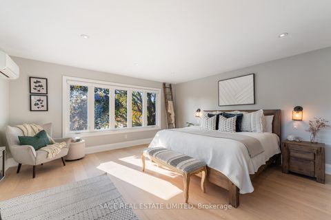 Photo 20 at 10 Lionel Heights Crescent, Donalda, Toronto